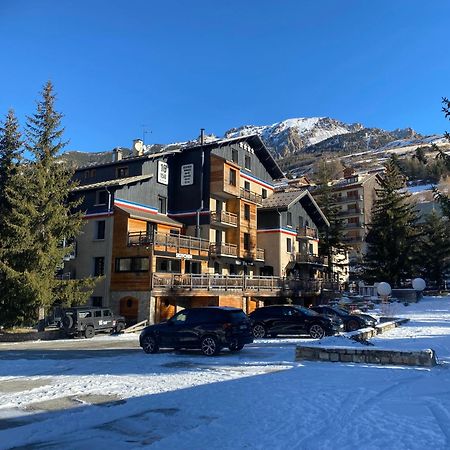 Hotel 16 | 150 Montagne & Spa Nuxe Вар Екстериор снимка