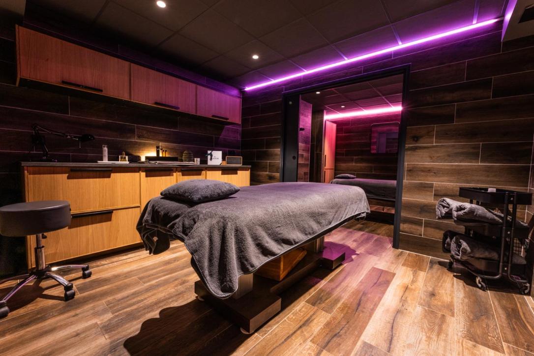 Hotel 16 | 150 Montagne & Spa Nuxe Вар Екстериор снимка