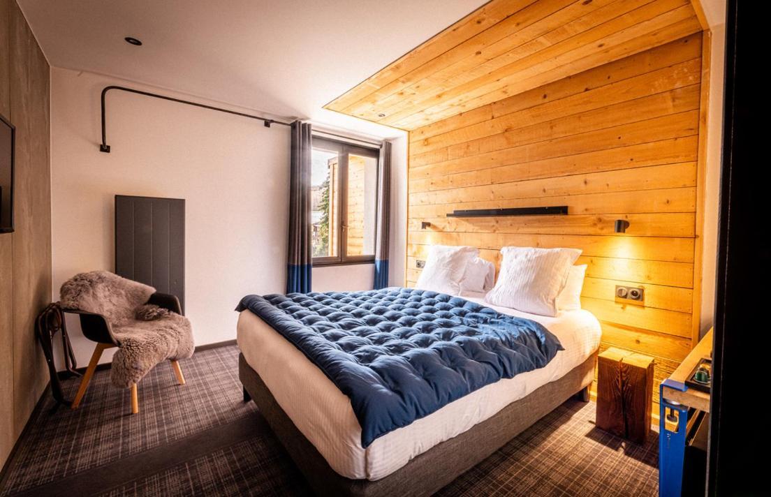 Hotel 16 | 150 Montagne & Spa Nuxe Вар Екстериор снимка